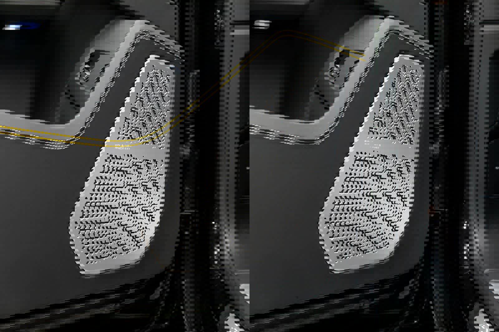 Used 2022 Lamborghini Urus AWD/4WD image 25