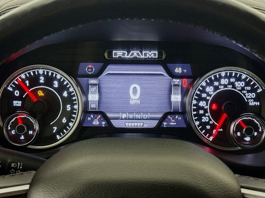 Used 2019 RAM 1500 Laramie AWD/4WD image 13
