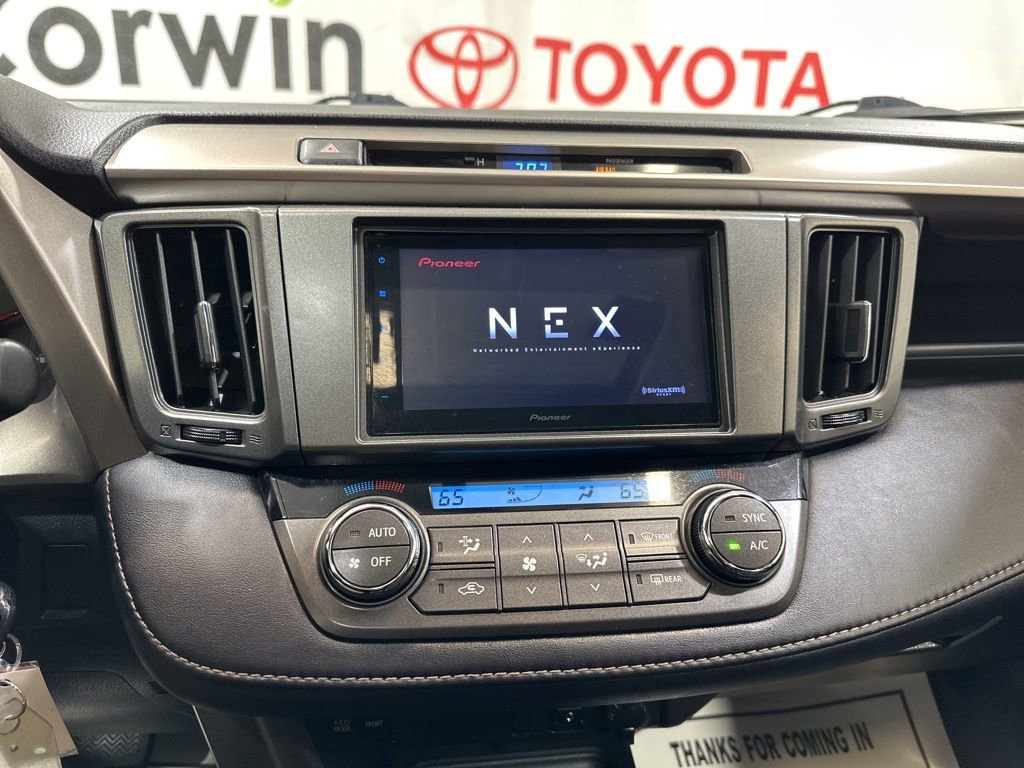 Used 2014 Toyota RAV4 XLE image 31