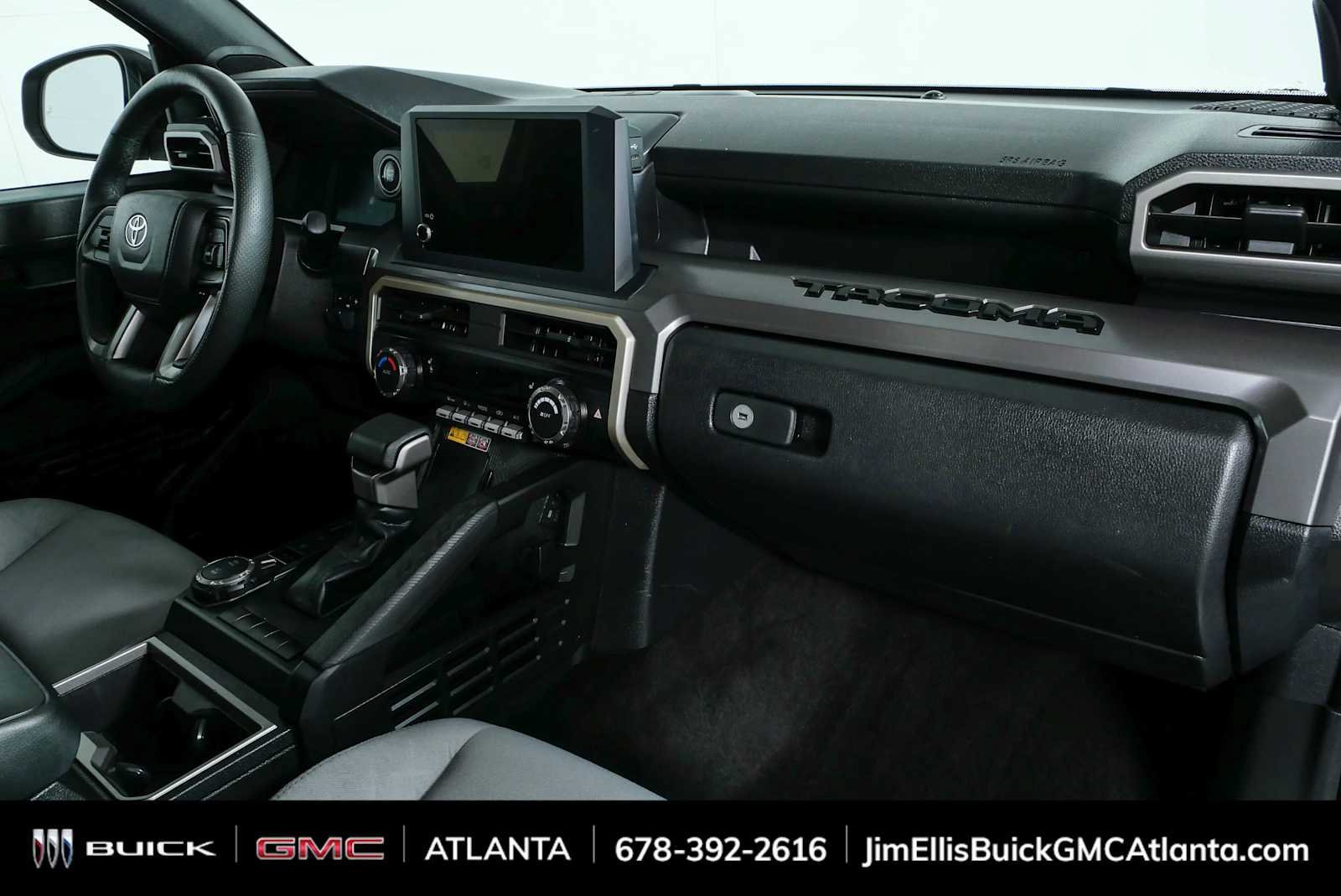 Used 2024 Toyota Tacoma SR5 AWD/4WD image 21