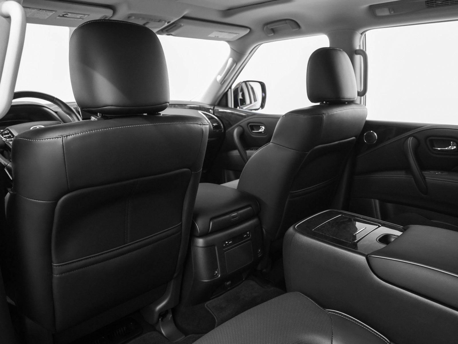 Used 2024 INFINITI QX80 Luxe w/ Cargo Package image 51