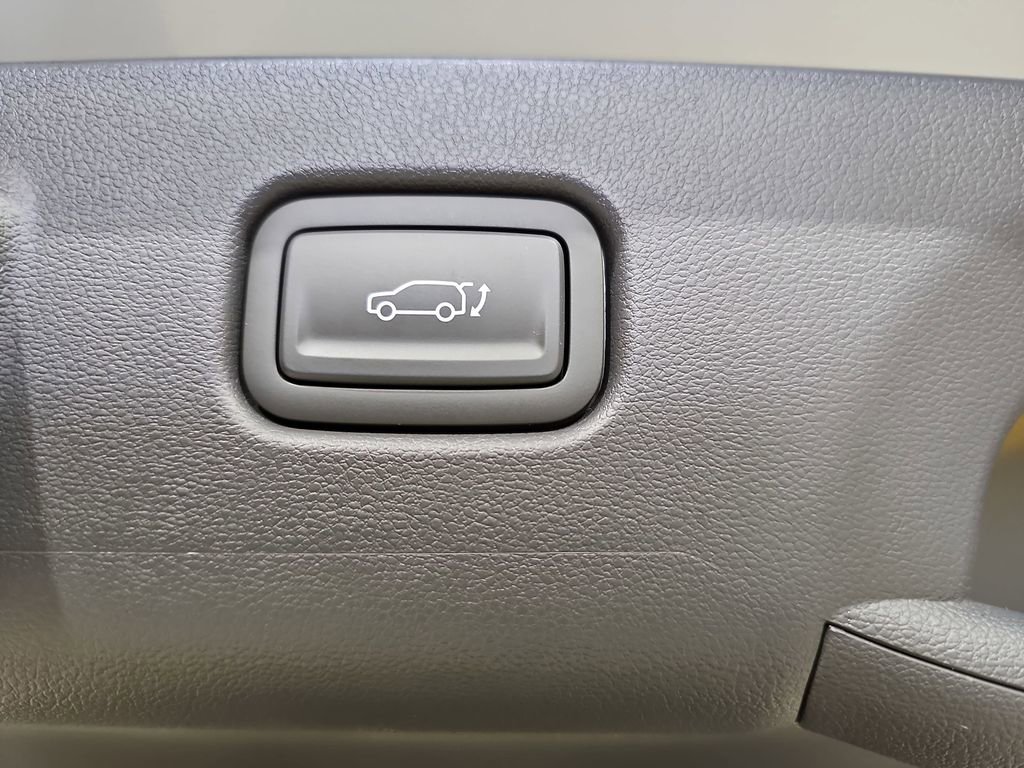 New 2026 Hyundai Kona Limited FWD image 13