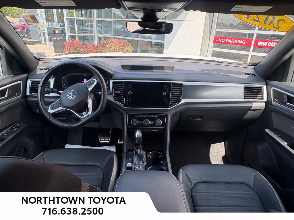 Used 2021 Volkswagen Atlas Cross Sport SEL Premium R-Line AWD/4WD image 18