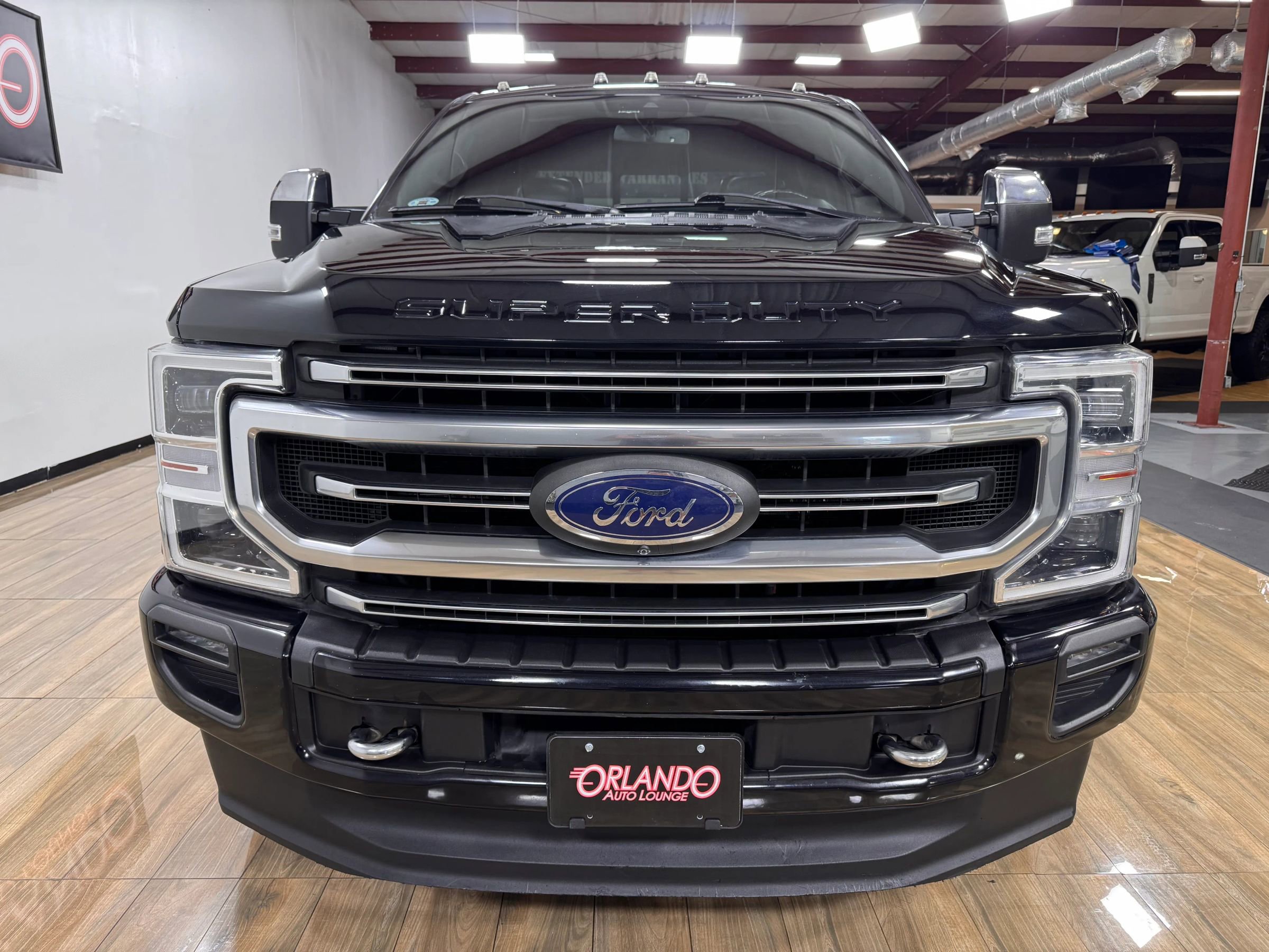 Used 2020 Ford F250 Platinum w/ FX4 Off-Road Package image 2