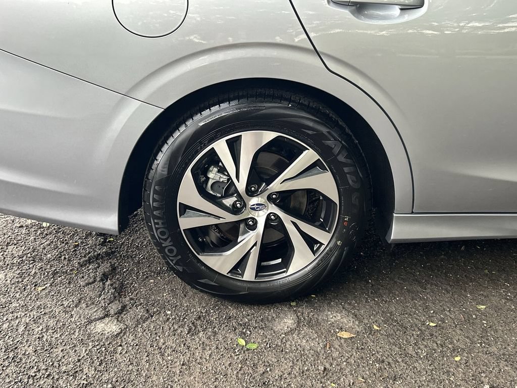 Certified 2025 Subaru Legacy Premium AWD/4WD image 12