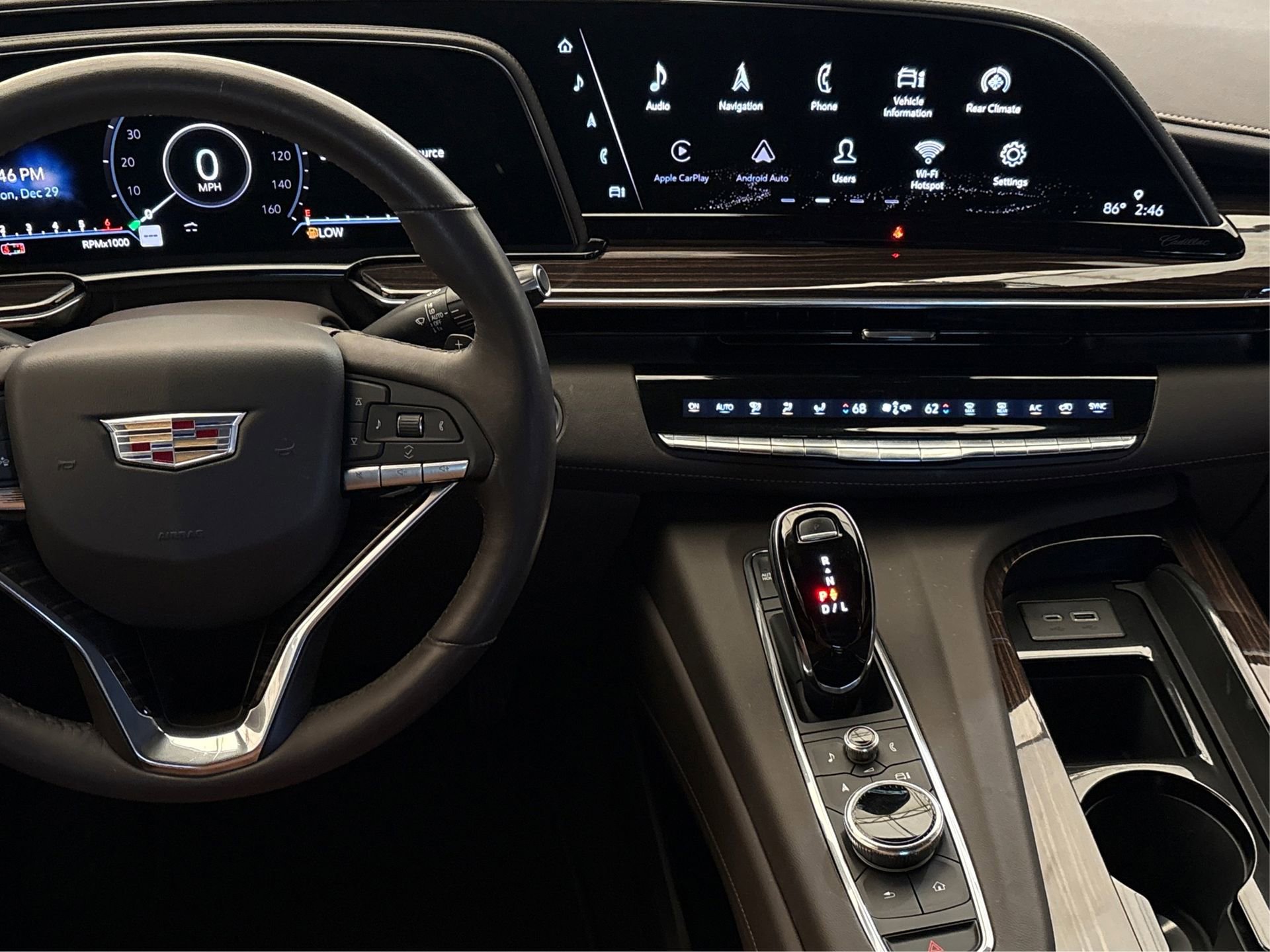 Used 2021 Cadillac Escalade Premium Luxury w/ Driver Assist Tech Package image 16