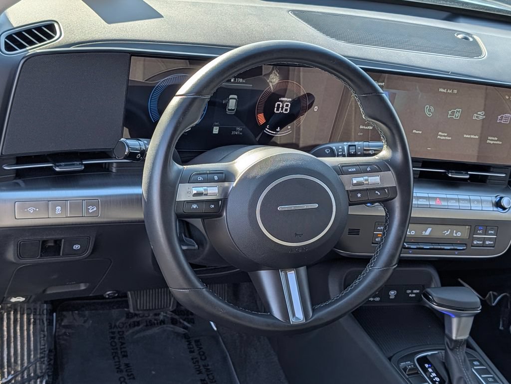 Certified 2025 Hyundai Kona SEL FWD image 17