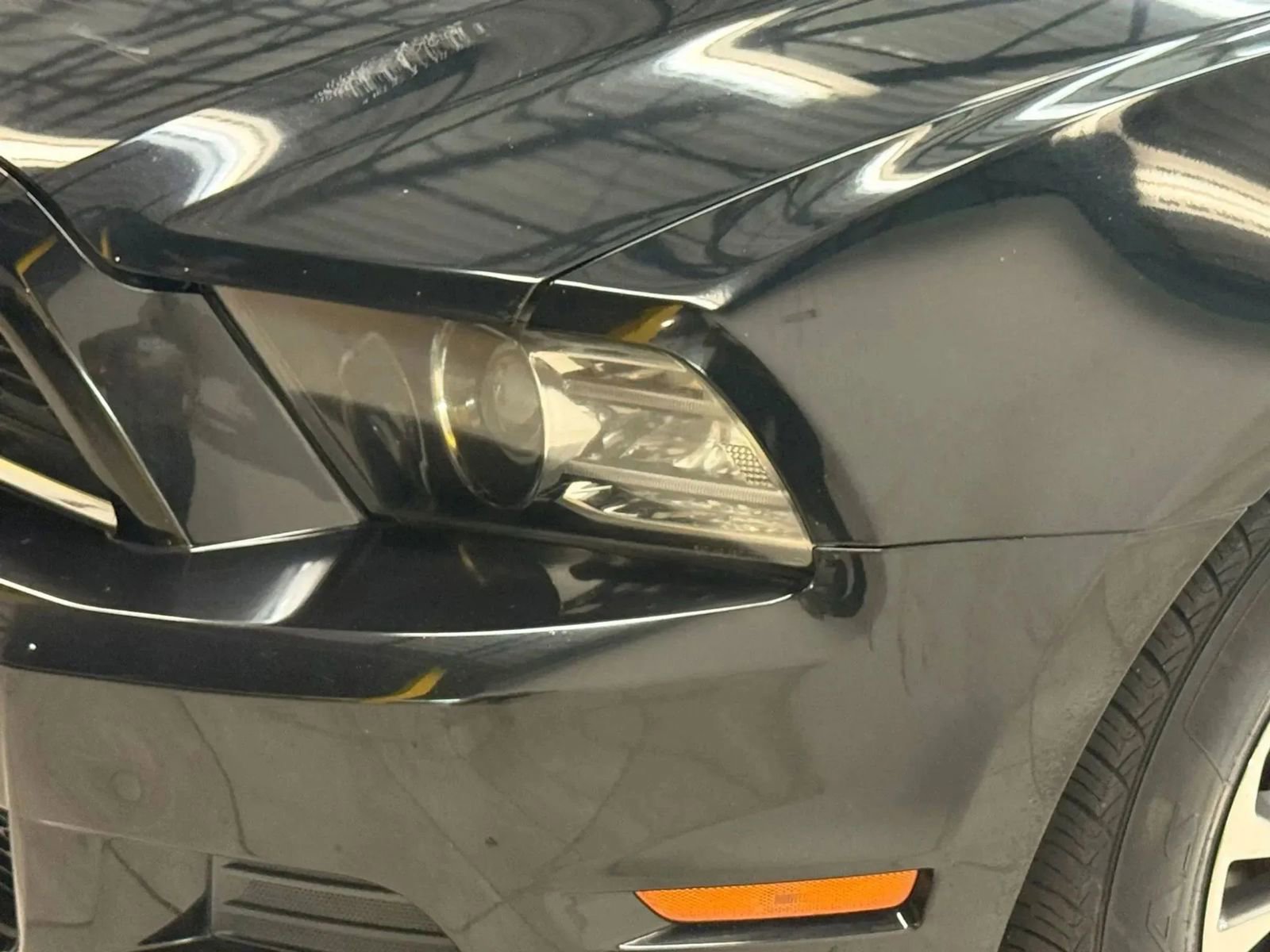 Used 2014 Ford Mustang Premium image 4