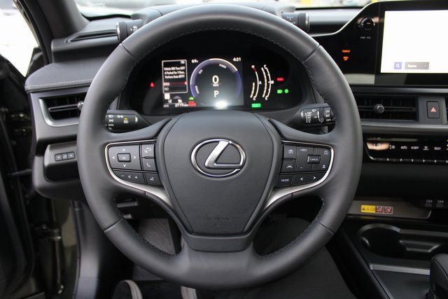 Certified 2025 Lexus UX 300h FWD image 16