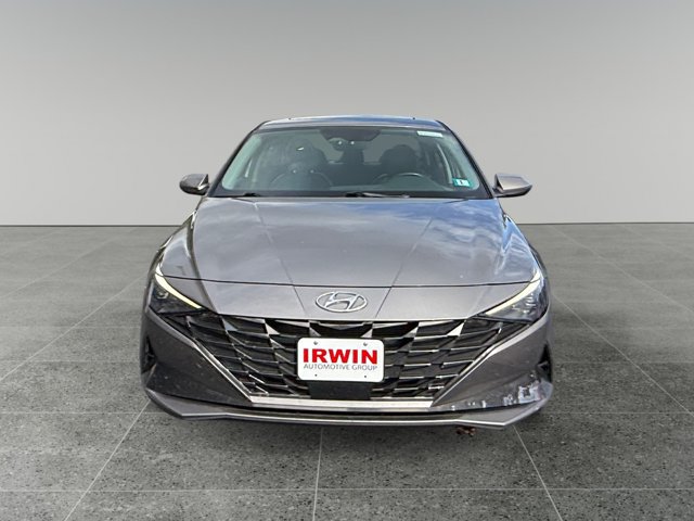 Used 2022 Hyundai Elantra Limited FWD image 8