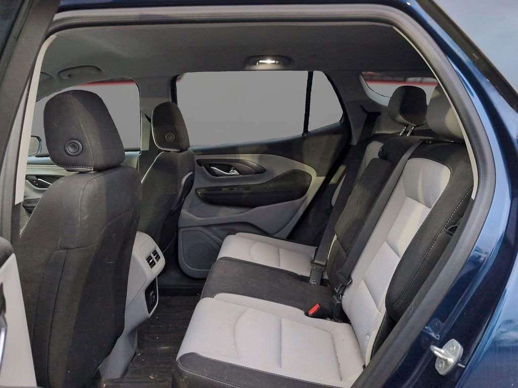 Used 2022 GMC Terrain SLE w/ Driver Convenience Package image 10