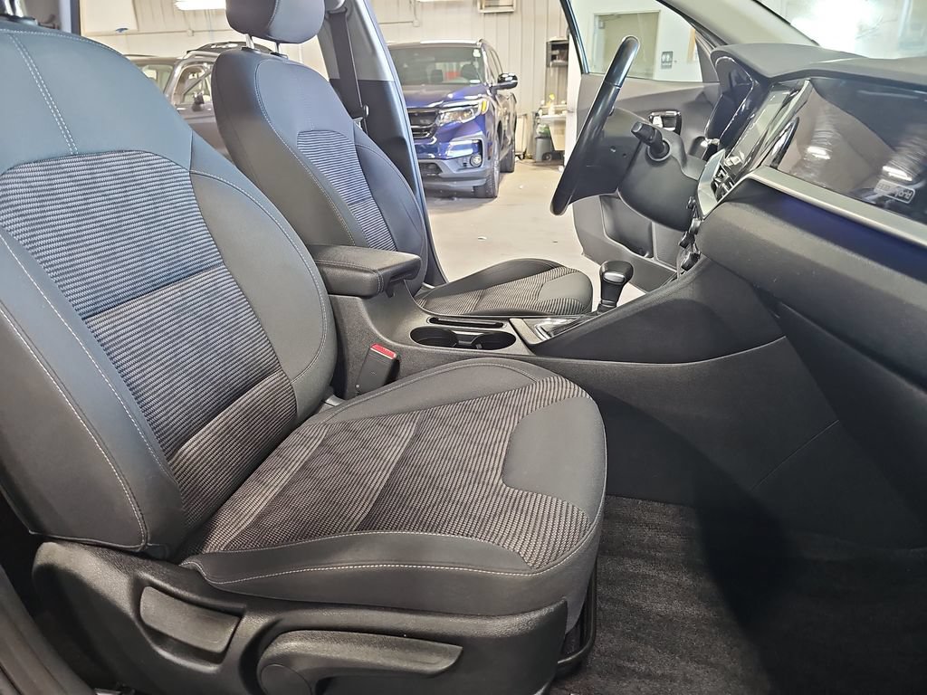 Used 2021 Kia Niro LXS FWD image 10