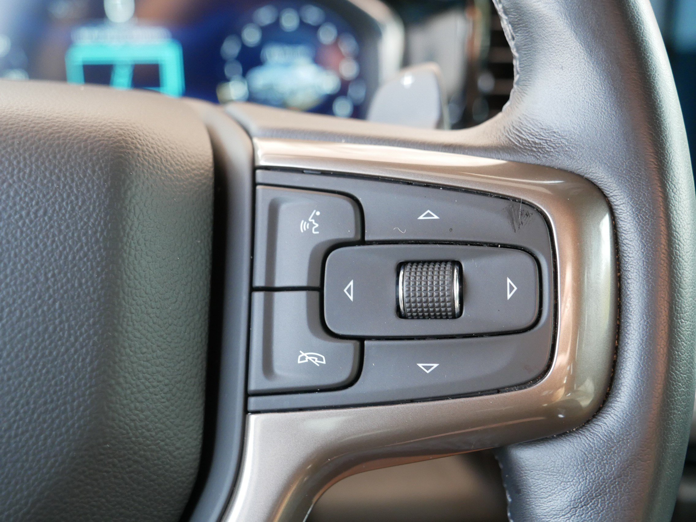 Used 2022 Chevrolet Silverado 1500 High Country AWD/4WD image 29