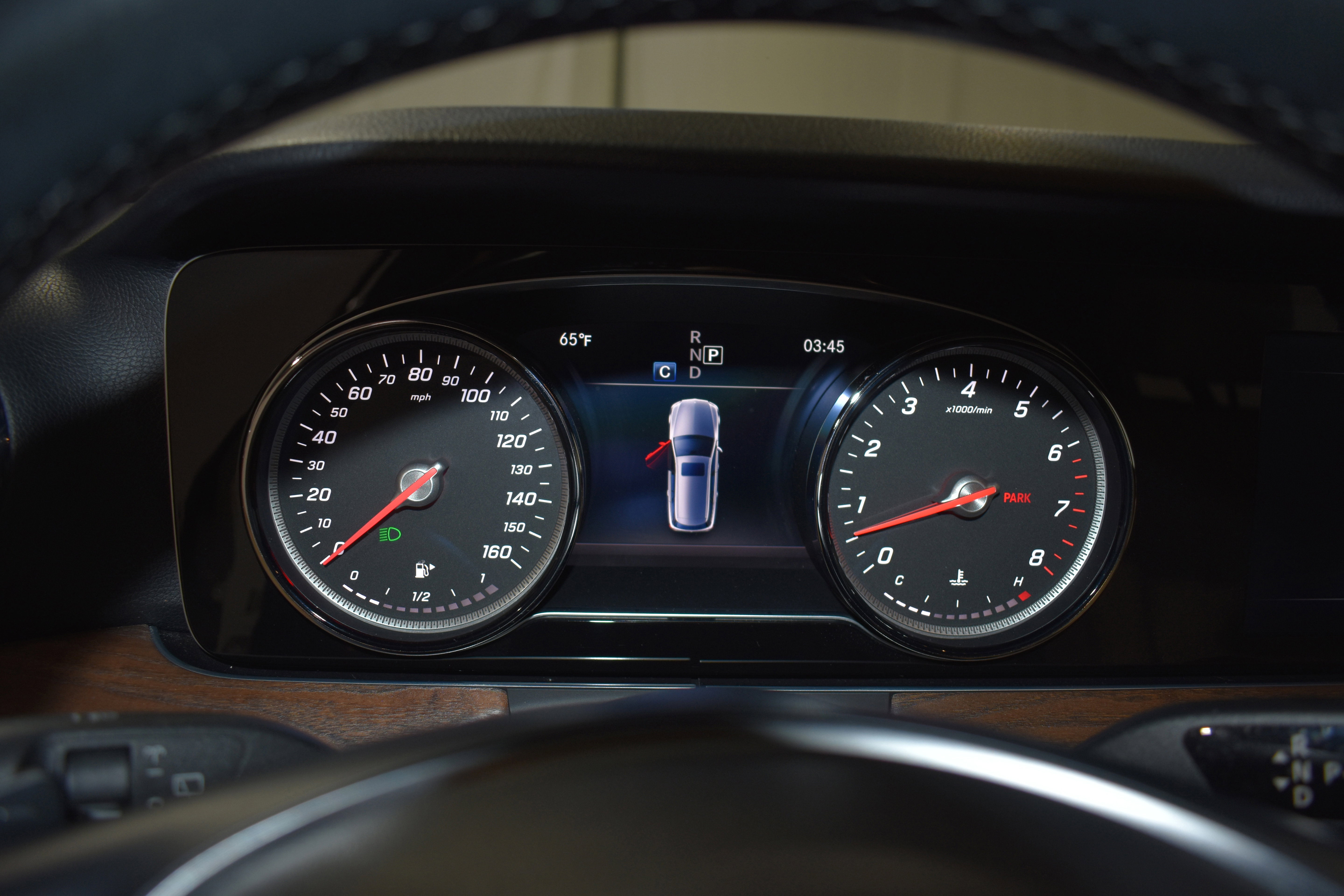 Used 2017 Mercedes-Benz E 400 4MATIC Wagon image 16