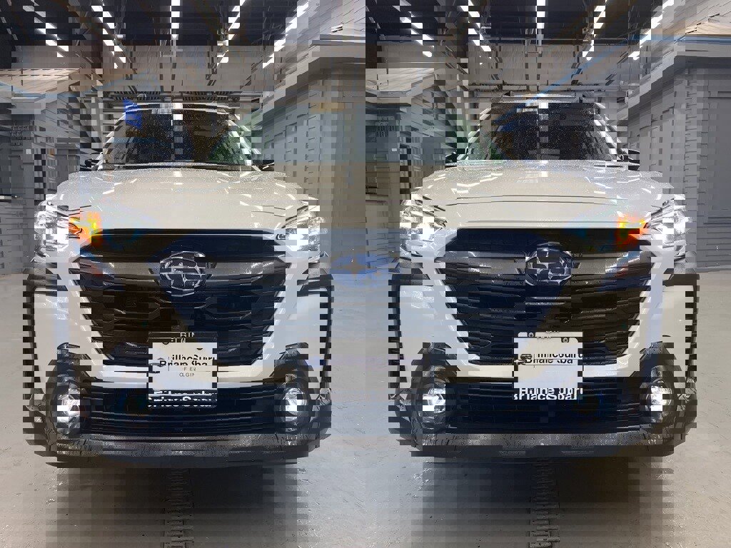 Certified 2025 Subaru Outback Premium w/ Popular Package #1A image 2