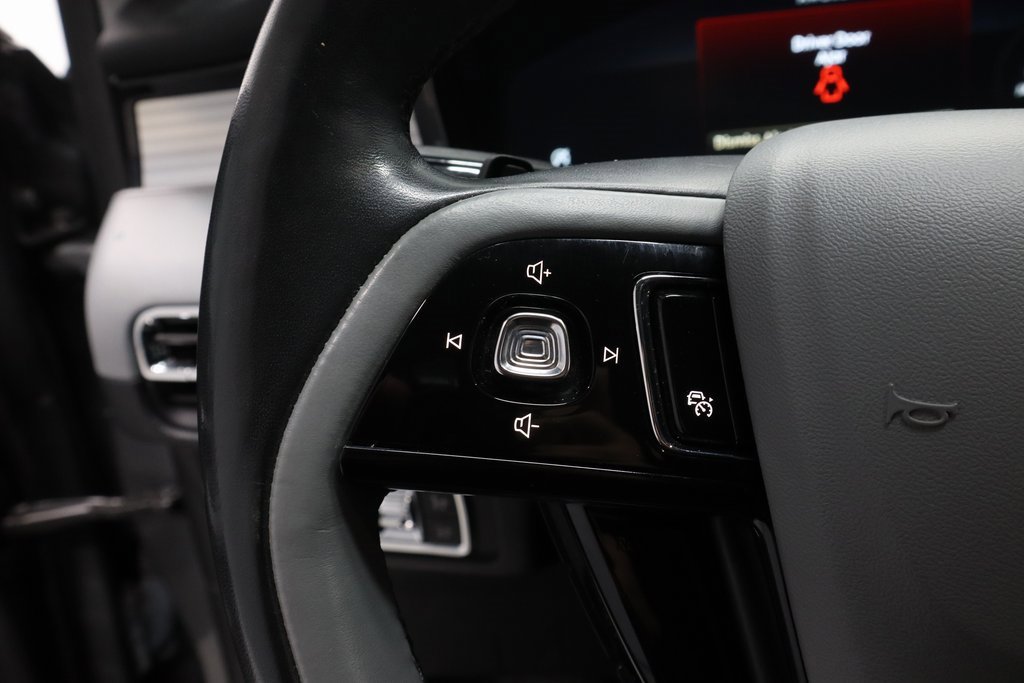 Used 2021 Lincoln Corsair Reserve w/ Equipment Group 201A image 25