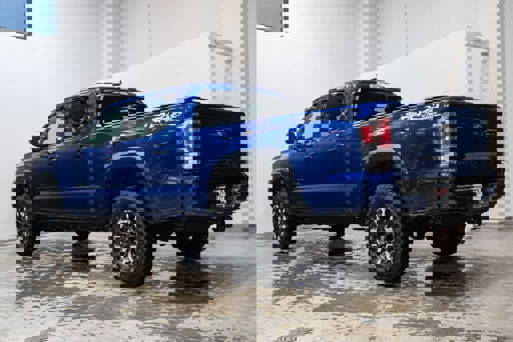 Certified 2023 Toyota Tacoma TRD Off-Road image 7