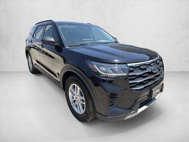 New 2026 Ford Explorer Active RWD image 3