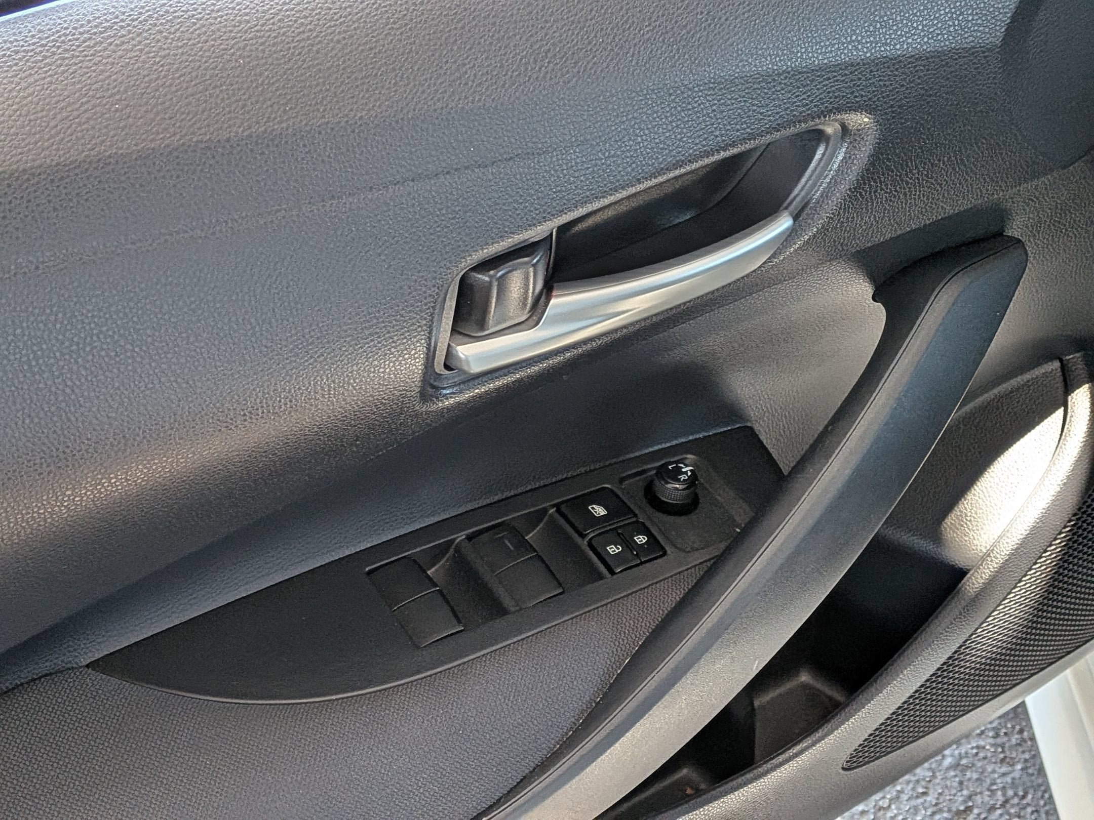 Certified 2021 Toyota Corolla LE FWD image 9