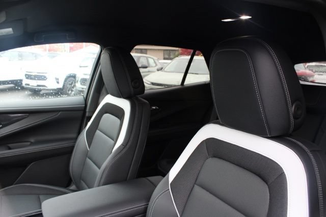 New 2024 Chevrolet Blazer EV LT AWD/4WD image 13