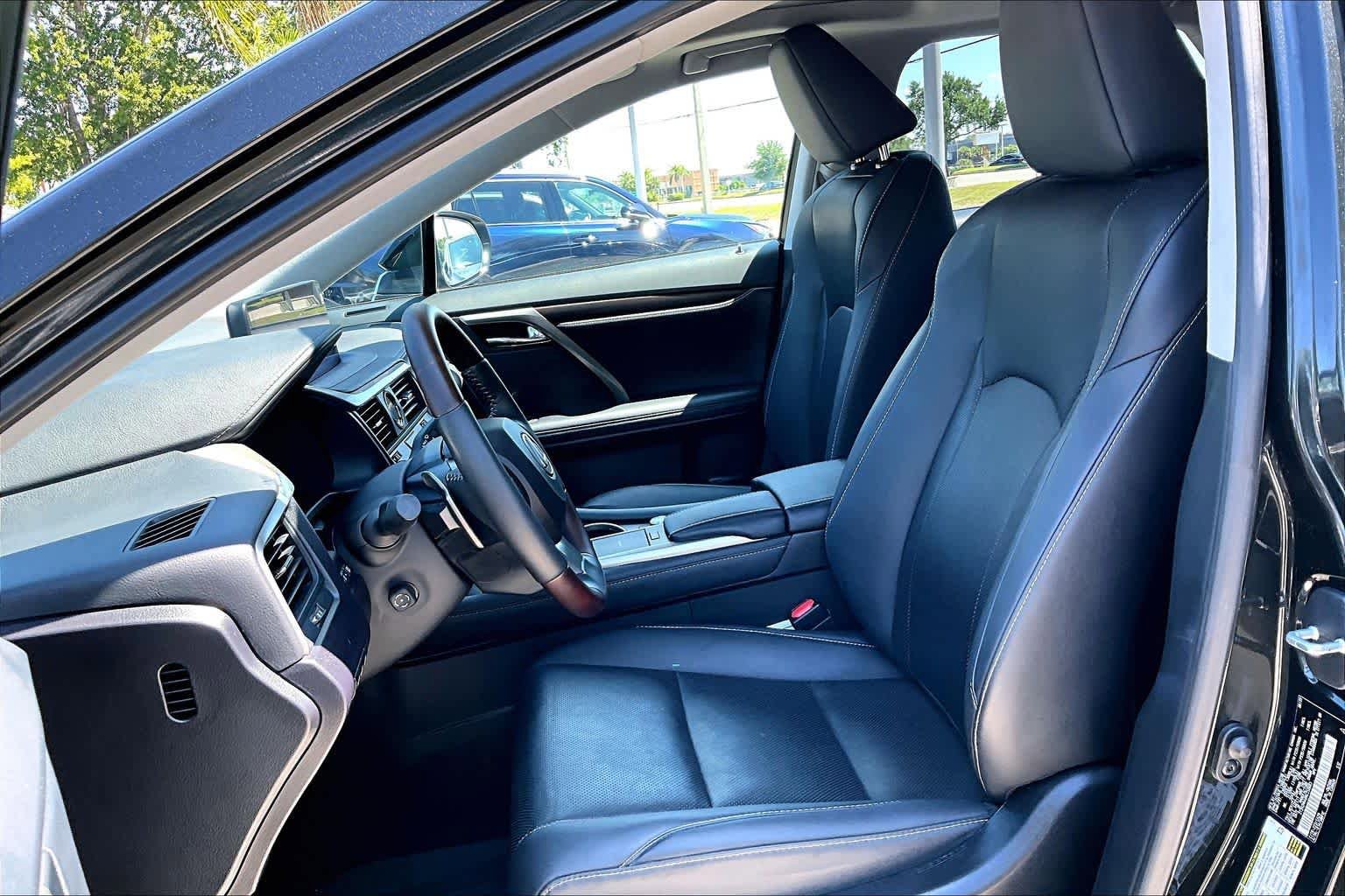 Used 2022 Lexus RX 350 FWD w/ Premium Package image 8