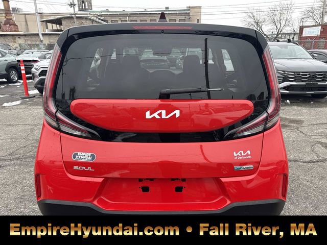 Used 2023 Kia Soul EX image 4