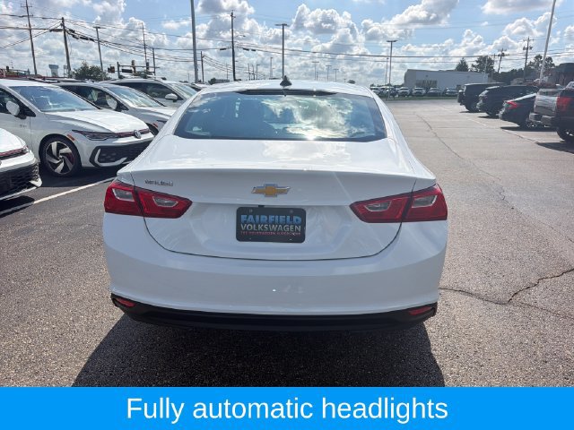Used 2022 Chevrolet Malibu LS FWD image 4