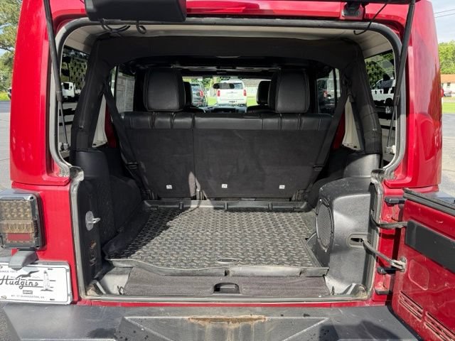 Used 2012 Jeep Wrangler Unlimited Sahara w/ Dual Top Group AWD/4WD image 12