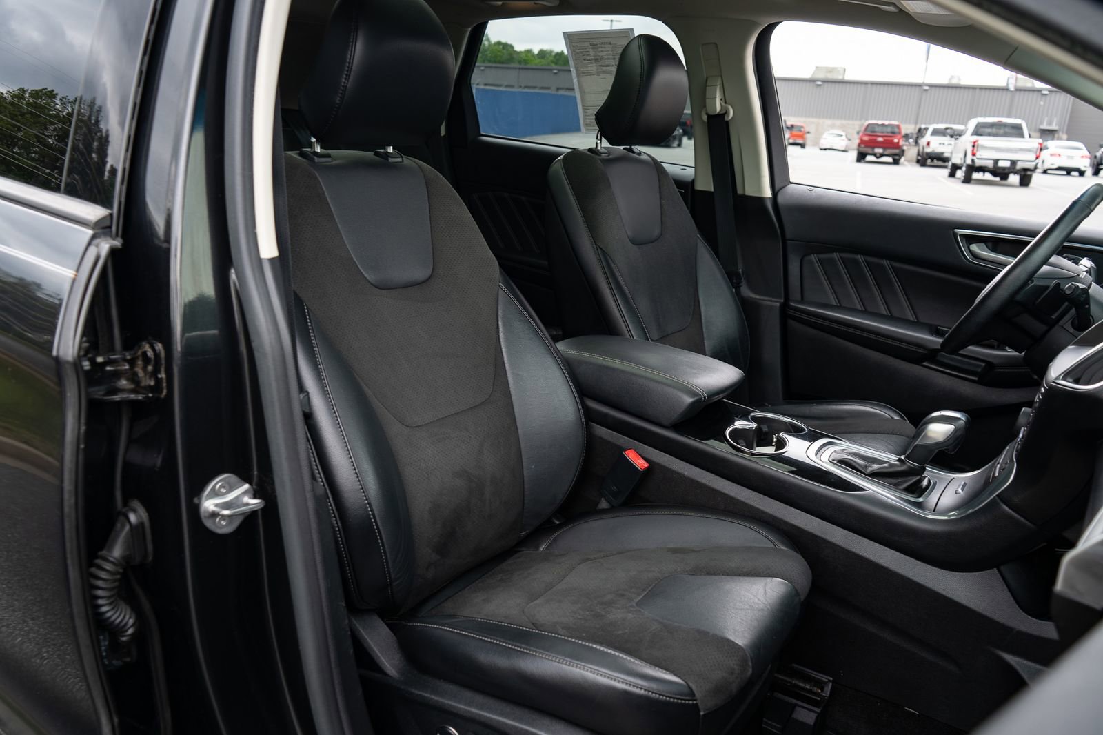 Used 2015 Ford Edge Sport AWD/4WD image 23