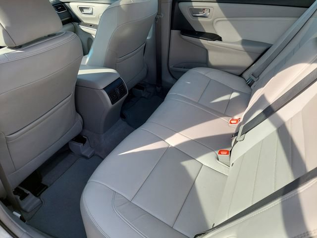 Used 2017 Toyota Camry XLE w/ Moonroof Package image 16