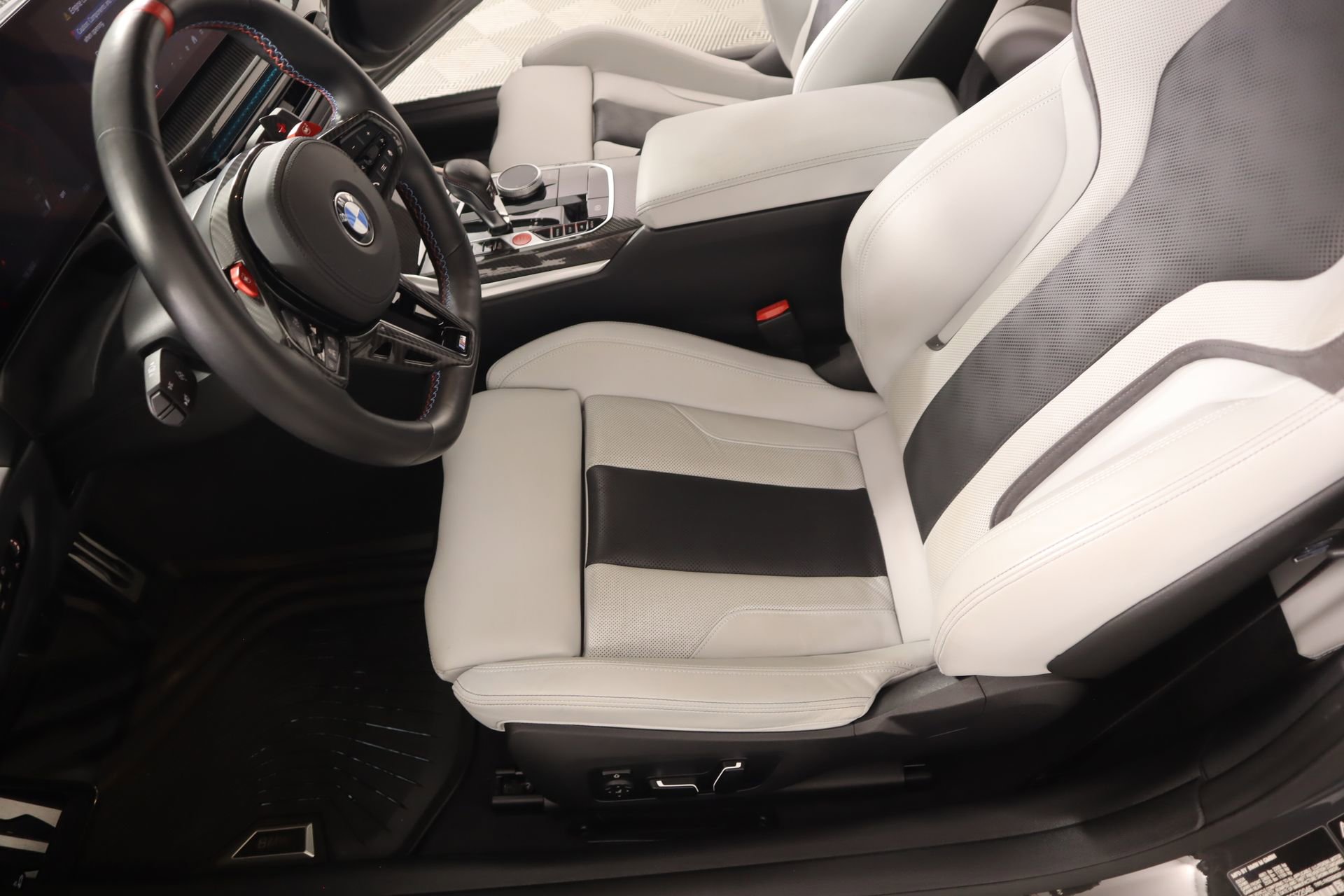 Used 2025 BMW M4 xDrive Competition AWD/4WD image 12