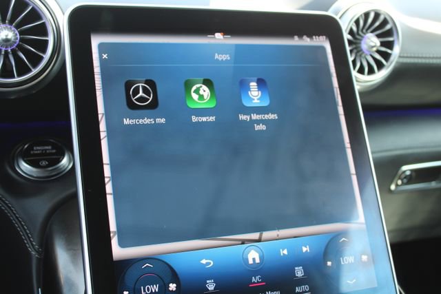 Used 2023 Mercedes-Benz SL 43 AMG image 29