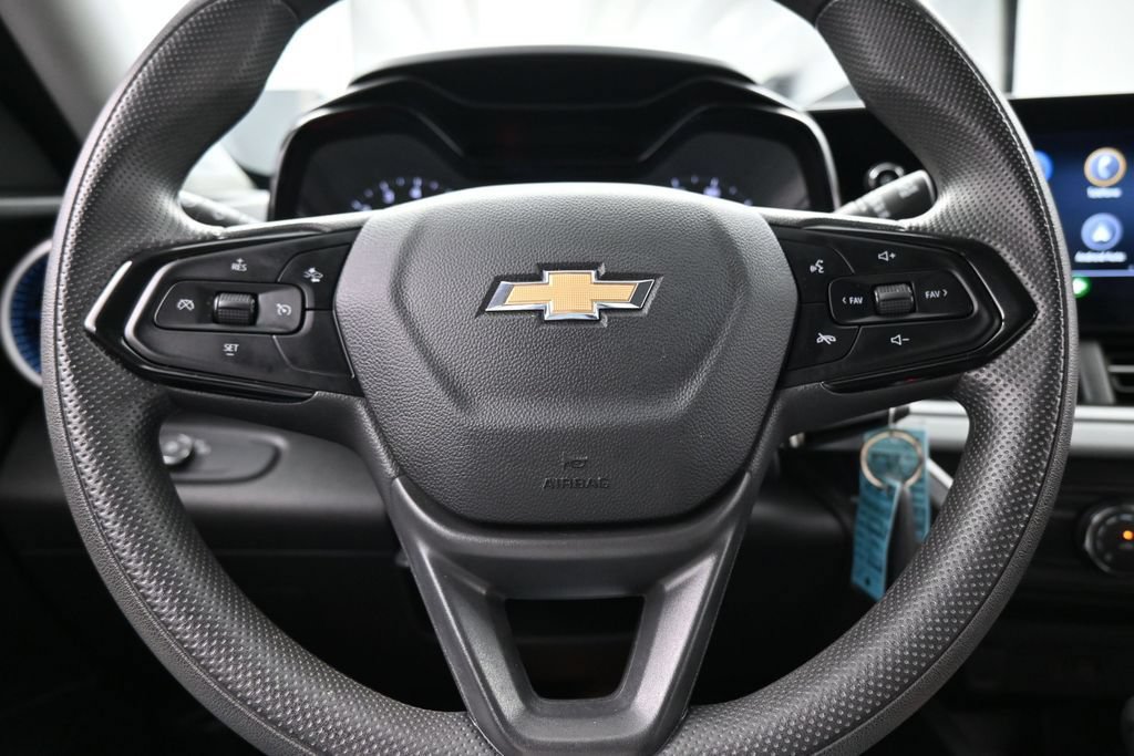 Used 2024 Chevrolet Trax LS FWD image 22