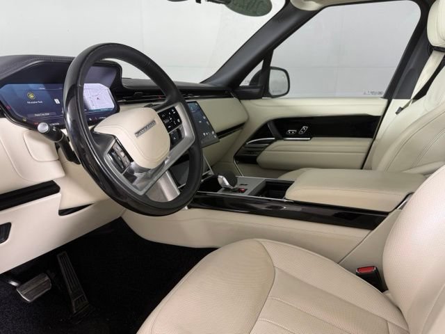 Certified 2025 Land Rover Range Rover Autobiography AWD/4WD image 16