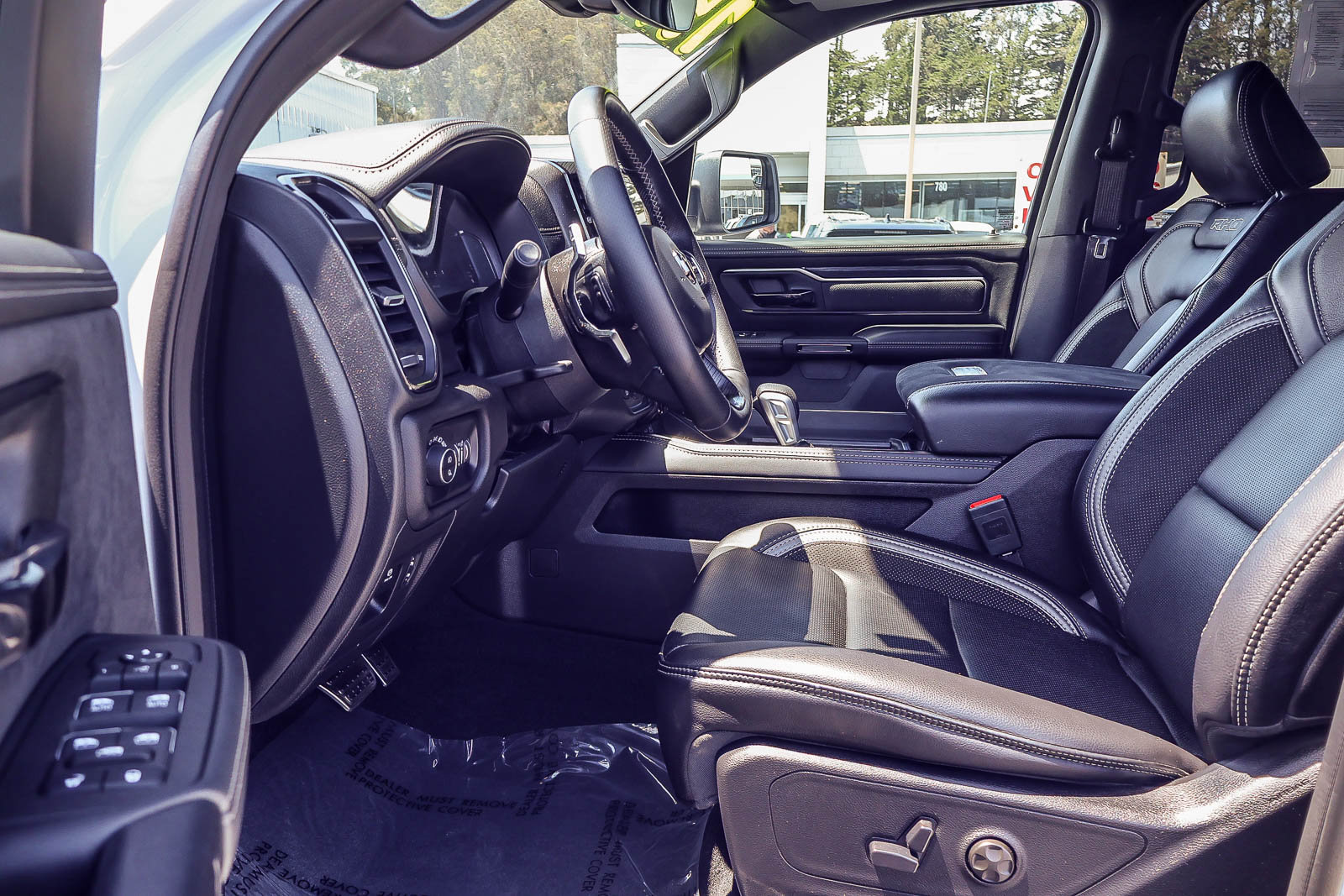 Used 2025 RAM 1500 RHO AWD/4WD image 2