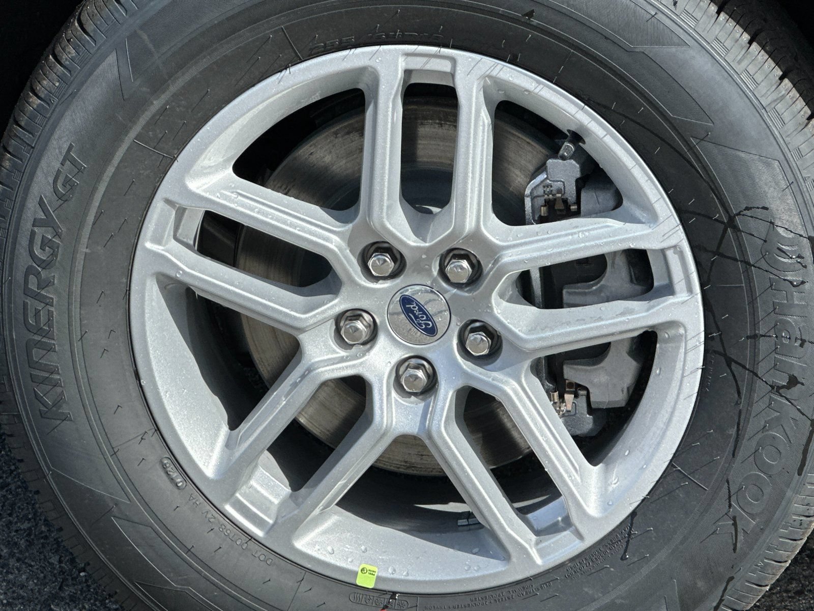 New 2026 Ford Explorer Active w/ Active Comfort Package RWD image 39