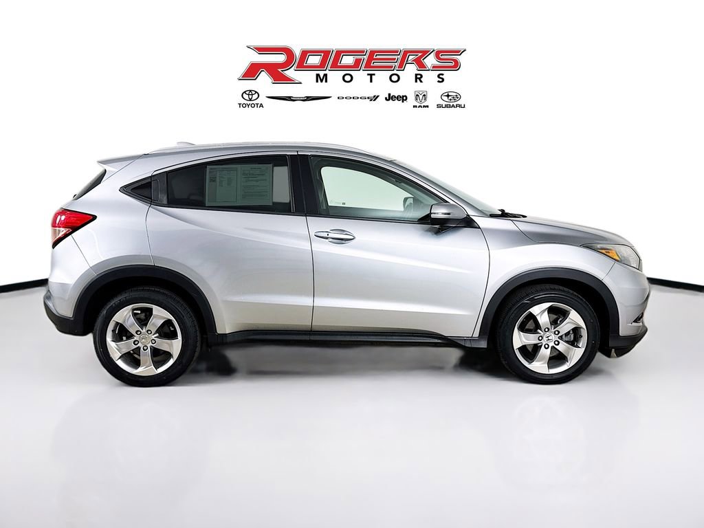Used 2017 Honda HR-V EX-L image 9