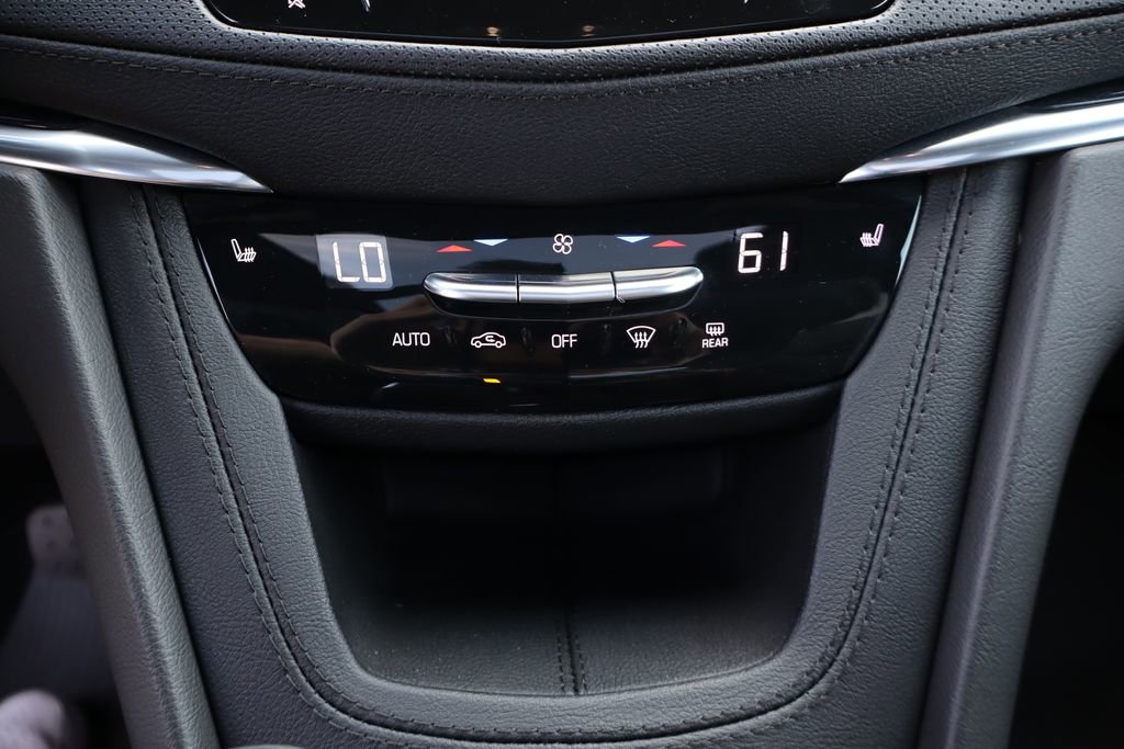 Used 2024 Cadillac XT5 Premium Luxury w/ LPO, Floor Liner Package AWD/4WD image 24