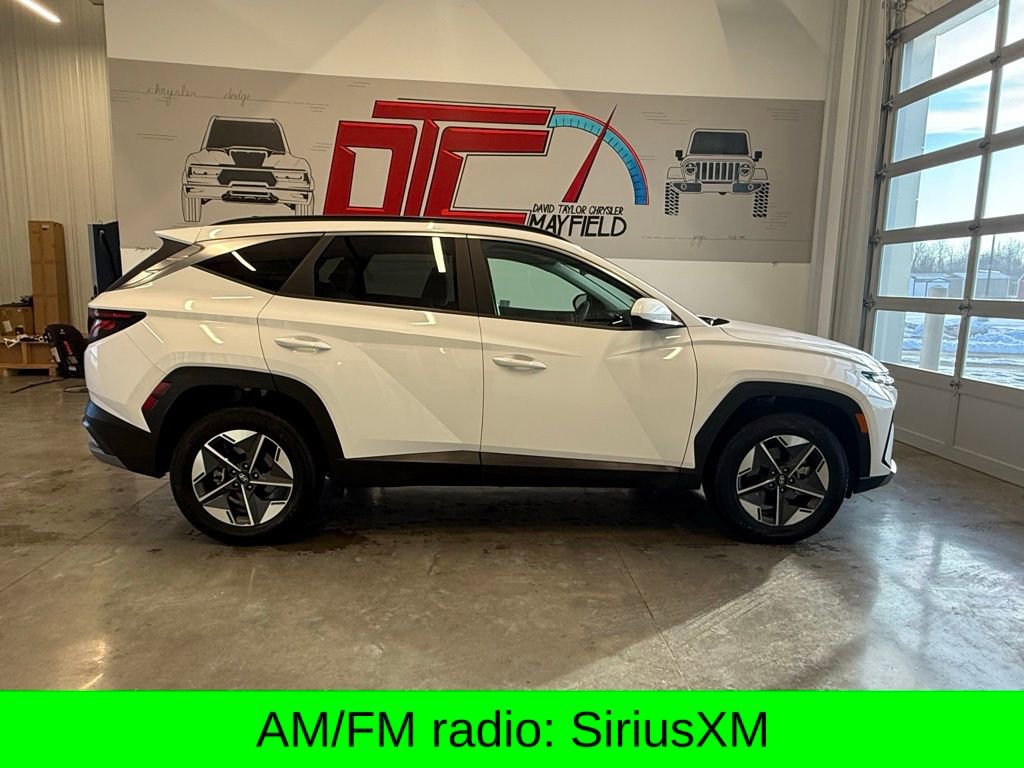 Used 2025 Hyundai Tucson SEL image 2