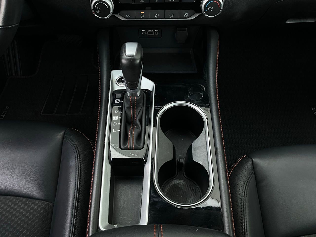 Used 2025 Nissan Altima 2.5 SR image 15