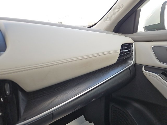 Used 2021 Nissan Rogue SL w/ Premium Package image 38