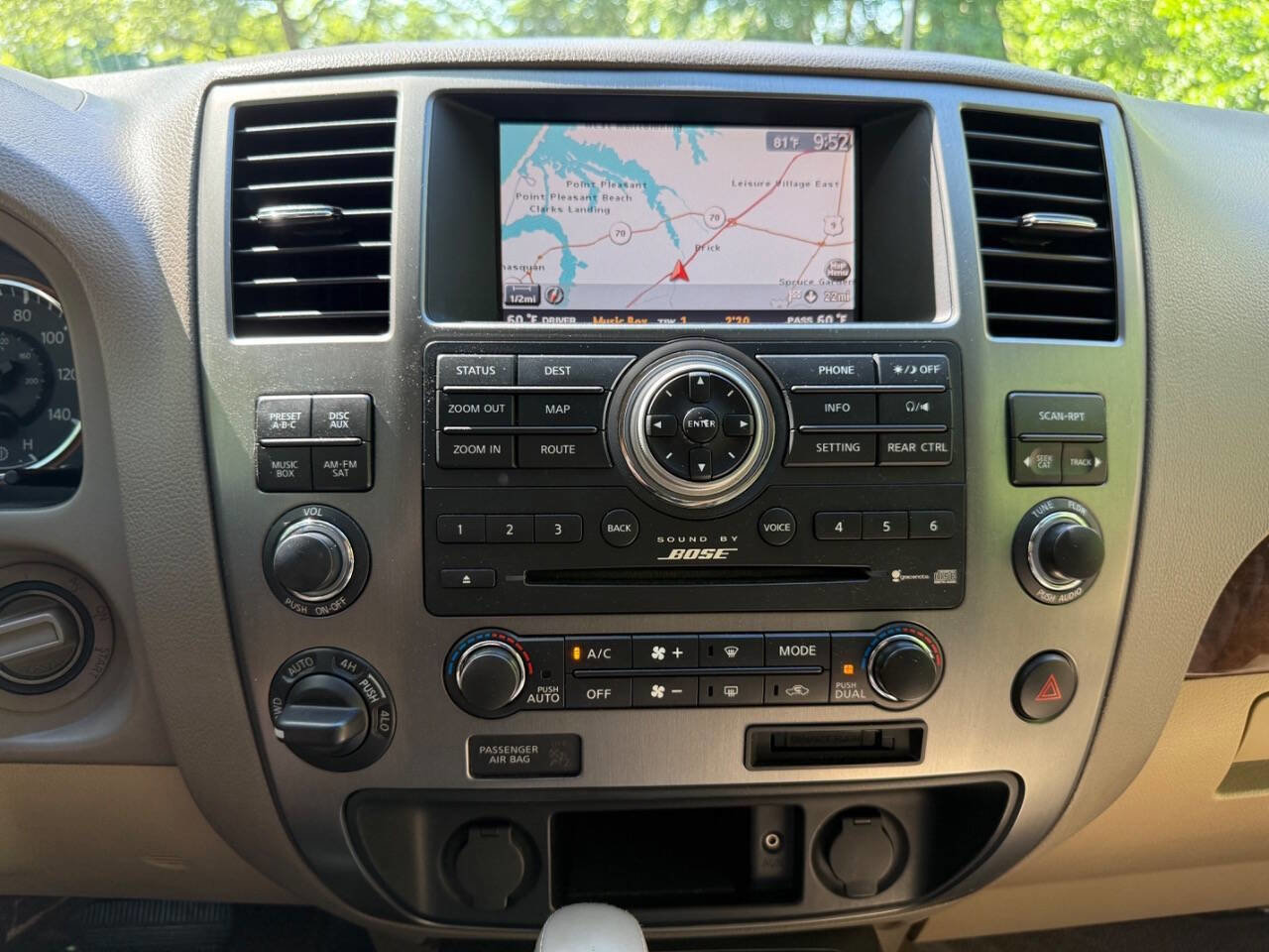 Used 2011 Nissan Armada Platinum AWD/4WD image 24