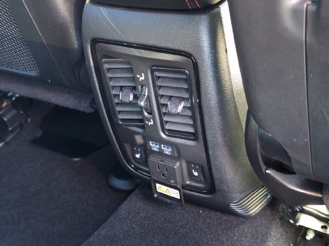 Used 2025 Dodge Durango GT AWD/4WD image 36