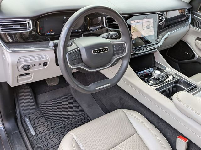 Used 2022 Jeep Wagoneer Series III w/ Premium Group I image 11