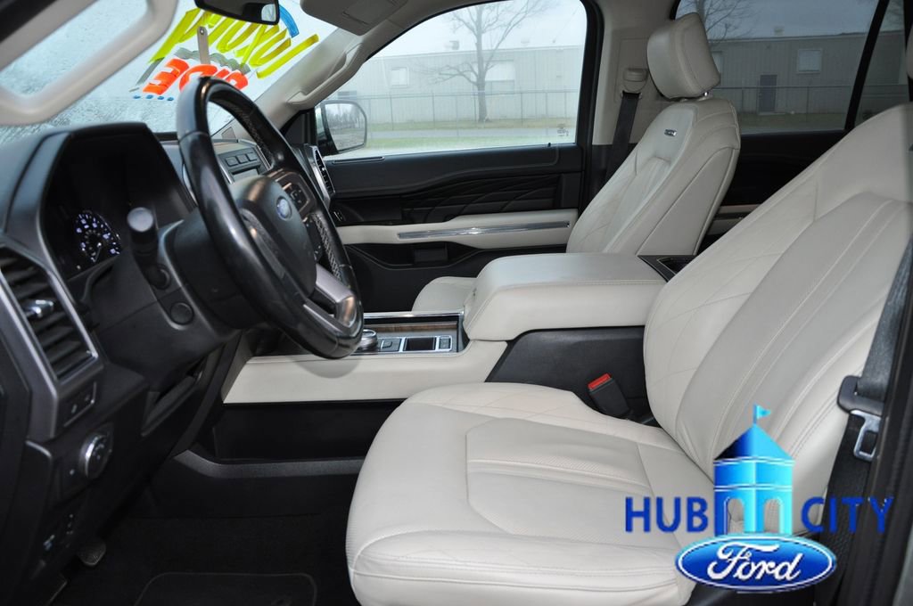 Used 2019 Ford Expedition Platinum image 10