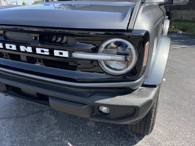 Used 2023 Ford Bronco Outer Banks AWD/4WD image 11
