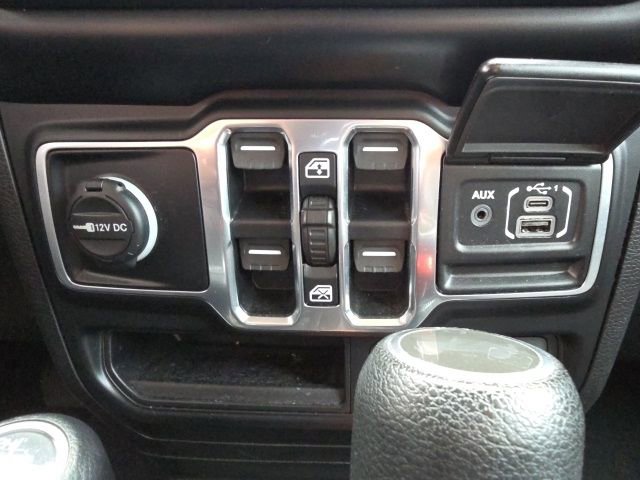 Used 2020 Jeep Wrangler Unlimited Sport AWD/4WD image 23