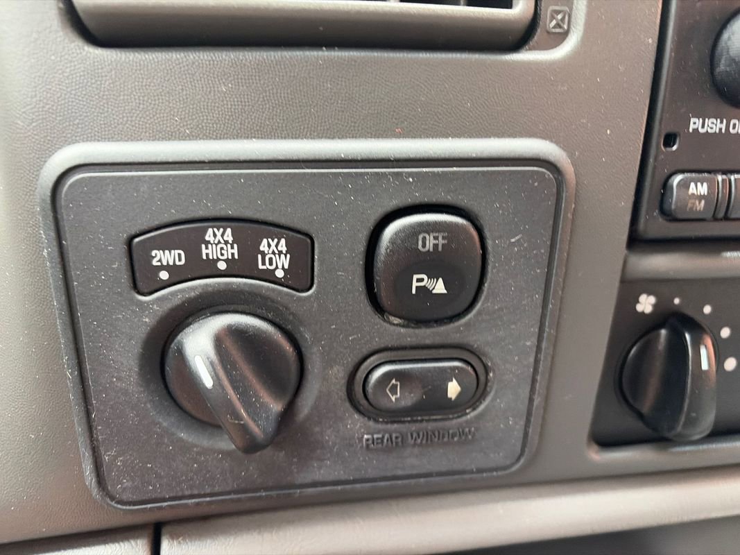 Used 2004 Ford F350 4x4 SuperCab Super Duty image 10