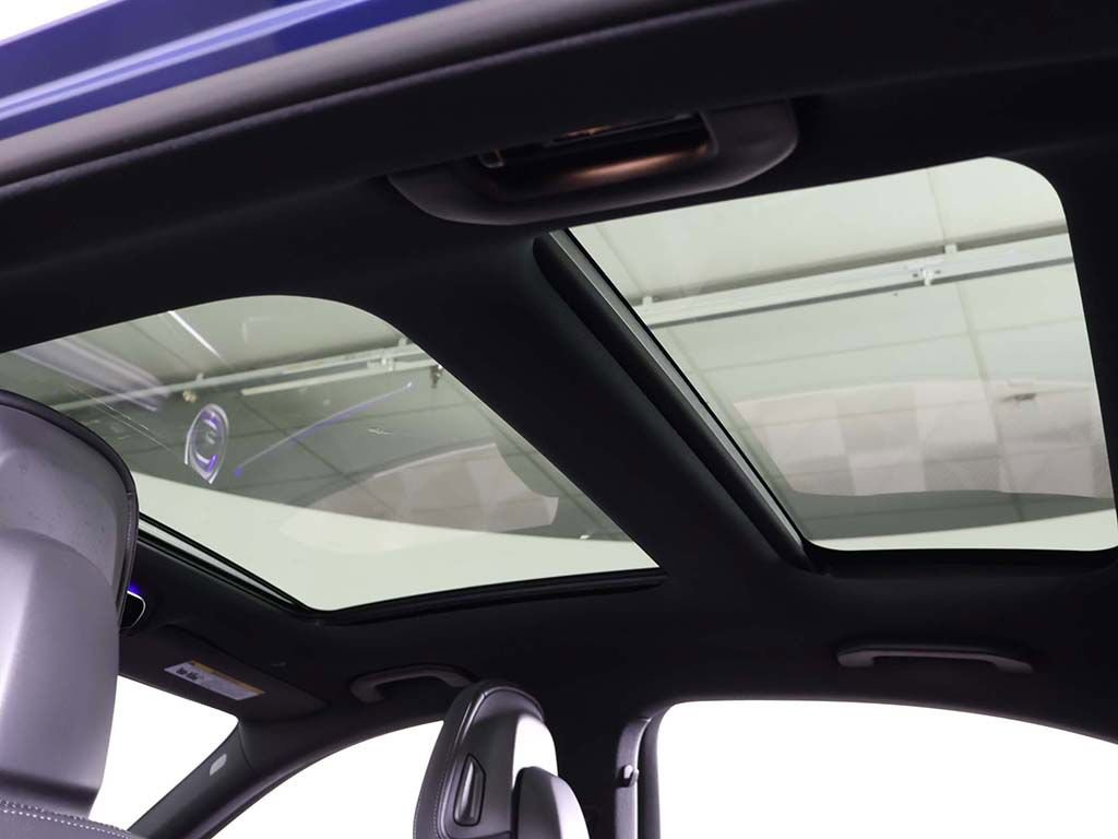 Used 2023 Mercedes-Benz C 43 AMG 4MATIC Sedan image 24