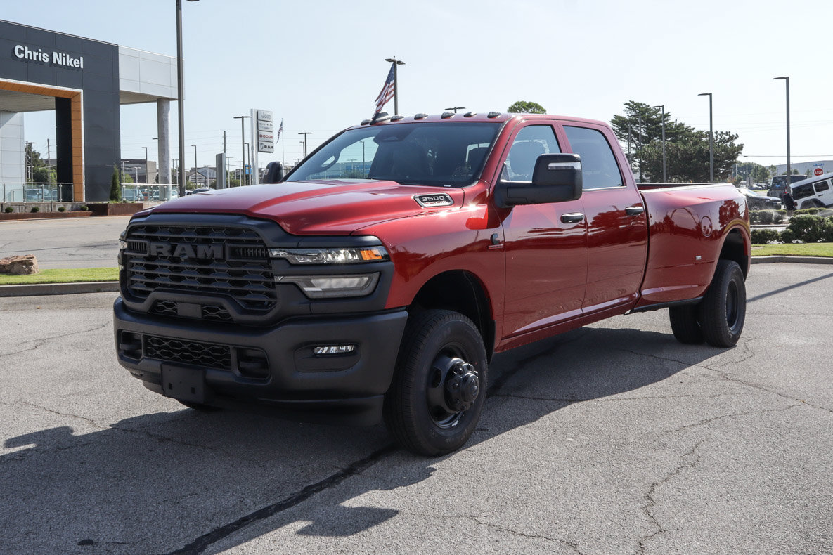 New 2027 RAM 3500 Tradesman AWD/4WD image 2